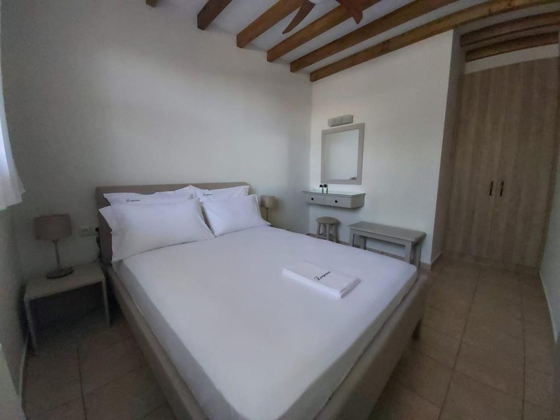 Liogerma Apartments Tsoukaládhes 외부 사진