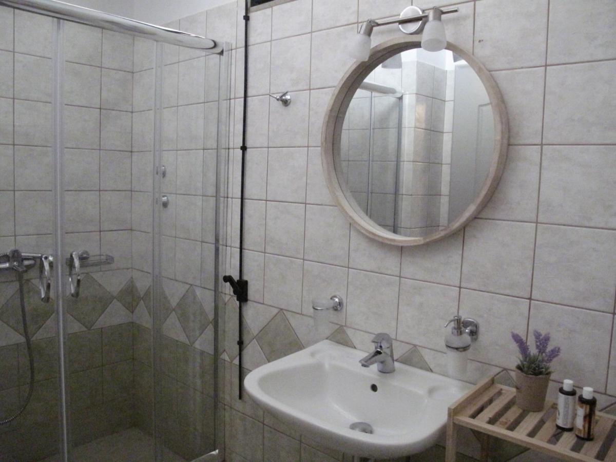 Liogerma Apartments Tsoukaládhes 외부 사진